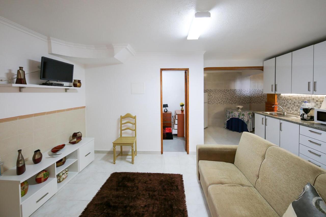 Casa Da Tia Laura Apartment Nazaré Exterior photo